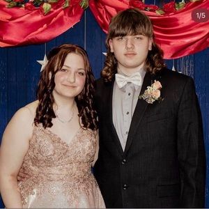 Meet your Posher, Dylan